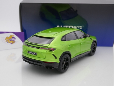 Preview: AUTOart 79169 # Lamborghini Urus Baujahr 2017 " Pearl Green Metallic / Verde Selvans " 1:18