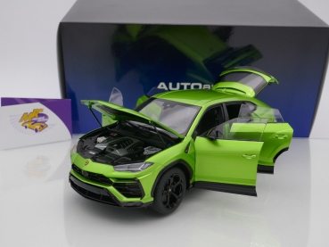 Preview: AUTOart 79169 # Lamborghini Urus Baujahr 2017 " Pearl Green Metallic / Verde Selvans " 1:18