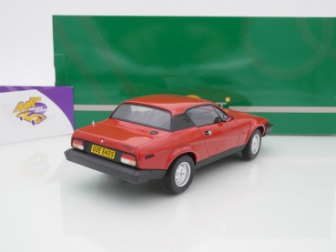 Preview: Cult CML115-1 # Triumph TR7 Coupe Baujahr 1980 in " rot (Flamenco Red) " 1:18
