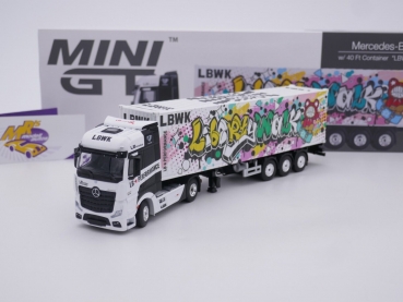 TSM MINI GT MGT00333-L # Mercedes Benz Actros mit 40 Fuß Container " LBWK Kuma Graffiti " 1:64