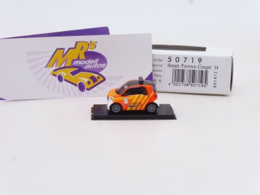 Preview: Busch 50719 # Smart Fortwo Coupe Einsatzfahrzeug " Feuerwehr Alsfeld " 1:87
