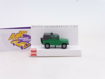 Preview: Busch 52101 # UAZ 469 mit Dach Baujahr 1972 grün-grau " Bundesgrenzschutz " 1:87