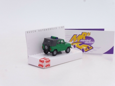 Preview: Busch 52101 # UAZ 469 mit Dach Baujahr 1972 grün-grau " Bundesgrenzschutz " 1:87