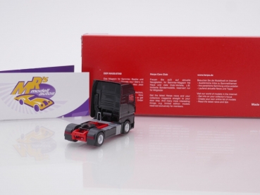 Preview: Herpa 311922-003 # MAN TGX GX 2-achs Zugmaschine " schwarz " 1:87
