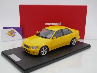 Onemodel 65 # Toyota Altezza Limousine Baujahr 1998 " Yellow  " 1:18