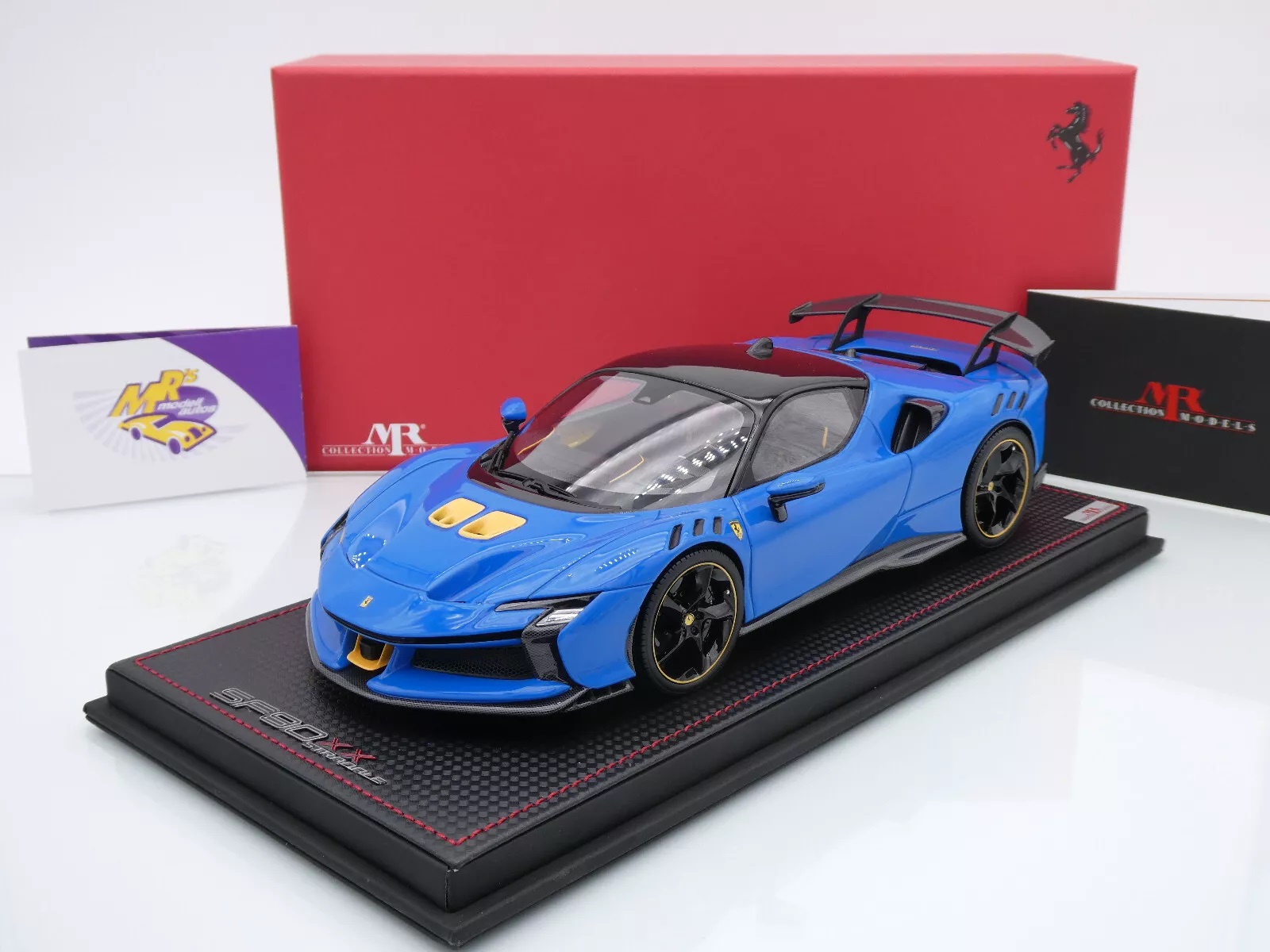 Modèle réduit Ferrari Sf90 Xx Stradale Azzurro Dino 1/43 | Looksmart