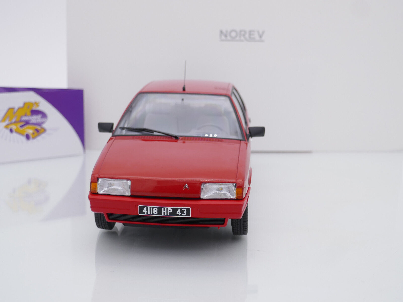 Mrs Modellautos - Norev 181680 # Citroen BX 16 TRS Limousine