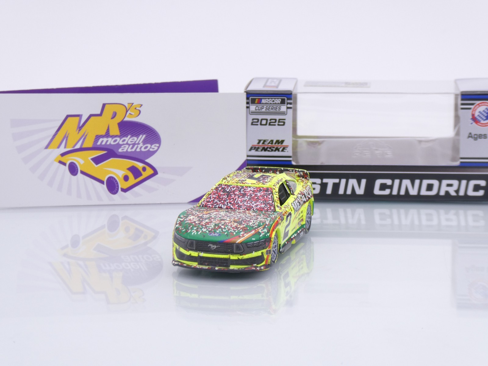 Lionel Racing - Macchinina 1/64 Menards Richmond 22 Mustang - Collector Car