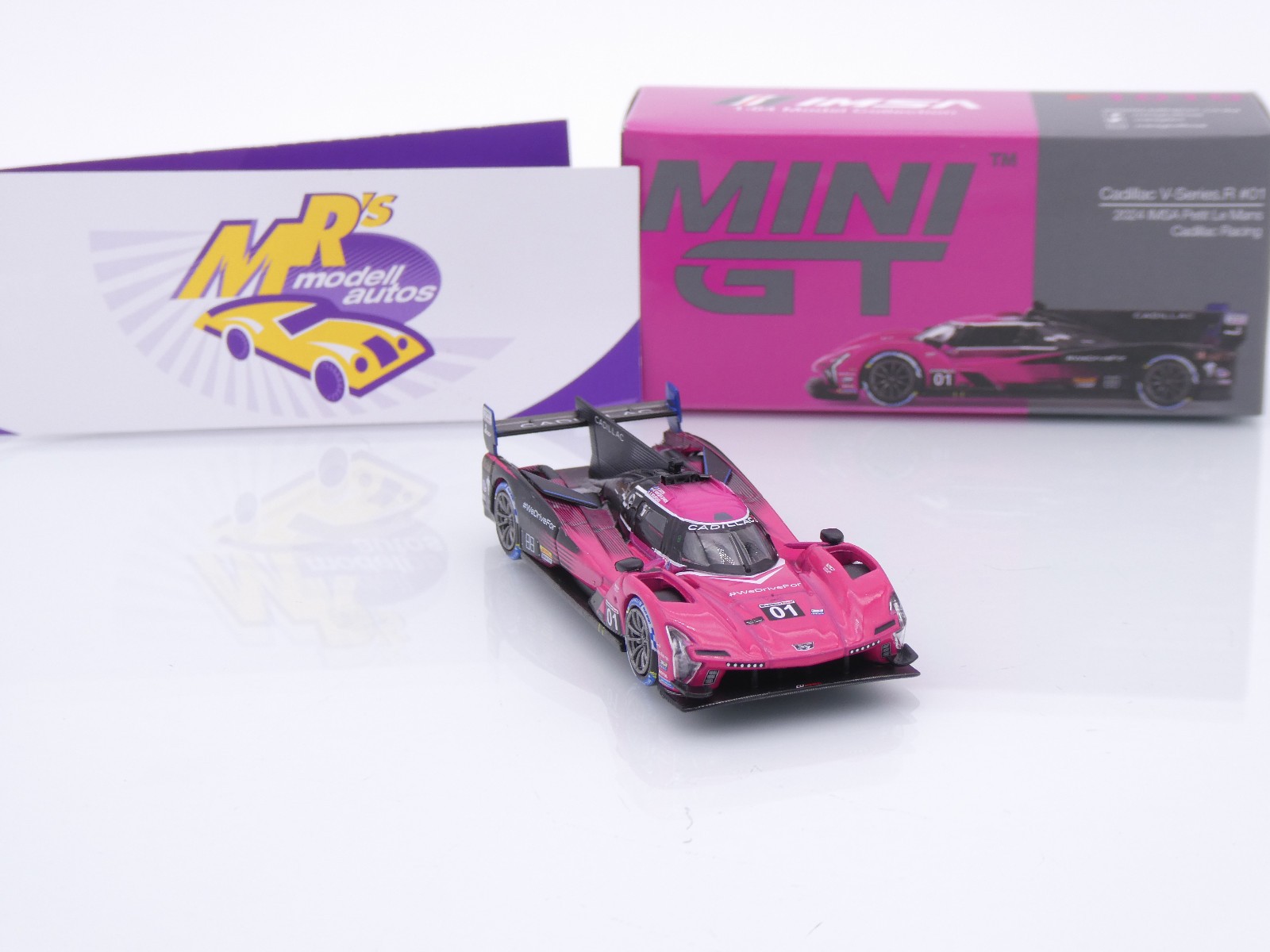 Mrs Modellautos - TSM Mini GT MGT01010-L # Cadillac V-Series.R