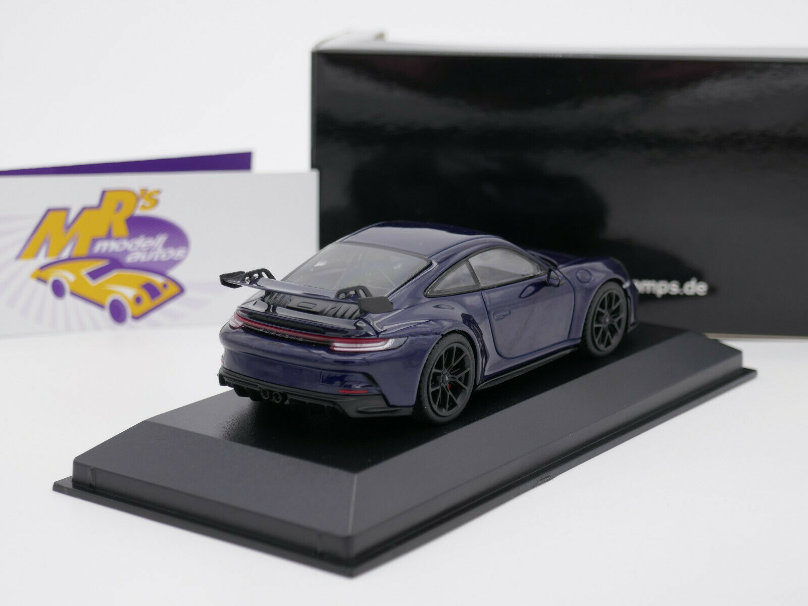 Miniature Minichamps Porsche 911 (992) GT3 Bleu Métallisé échelle 1/43 - Prévente