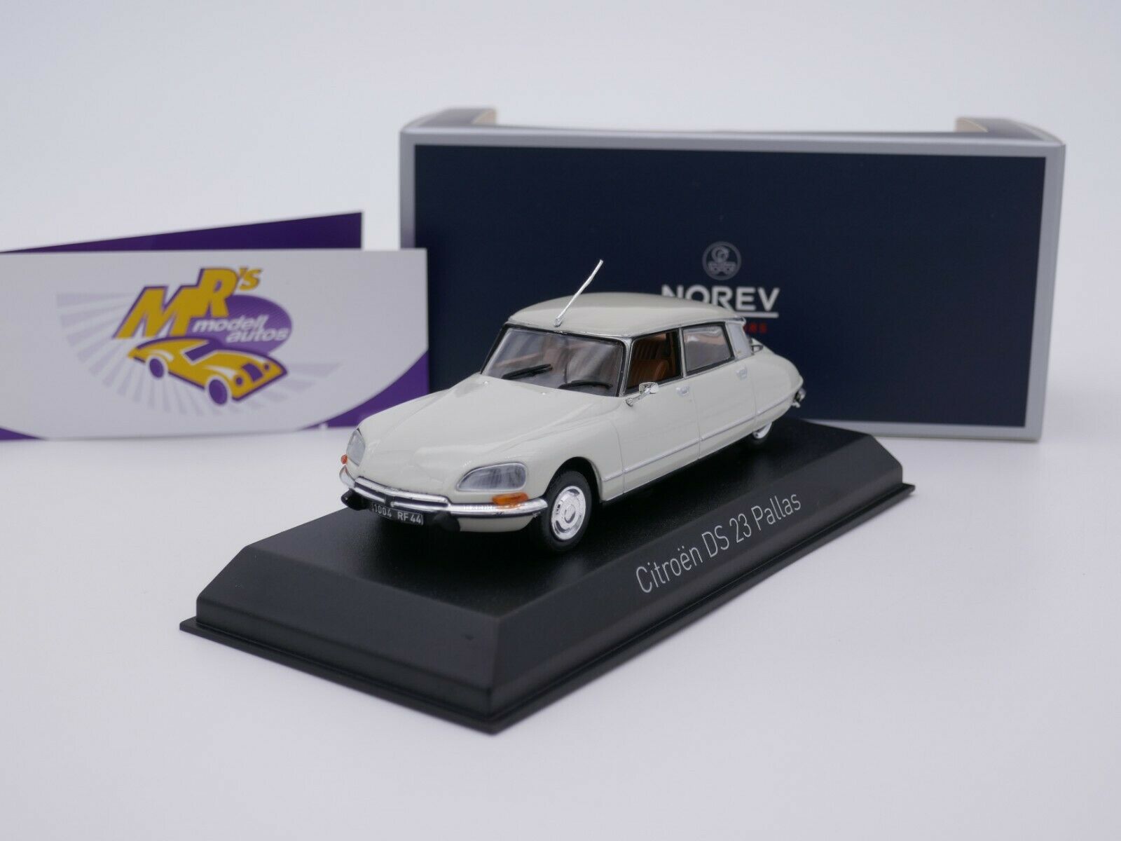Citroën DS 23 Pallas 1973 Beige Albatros 1/43