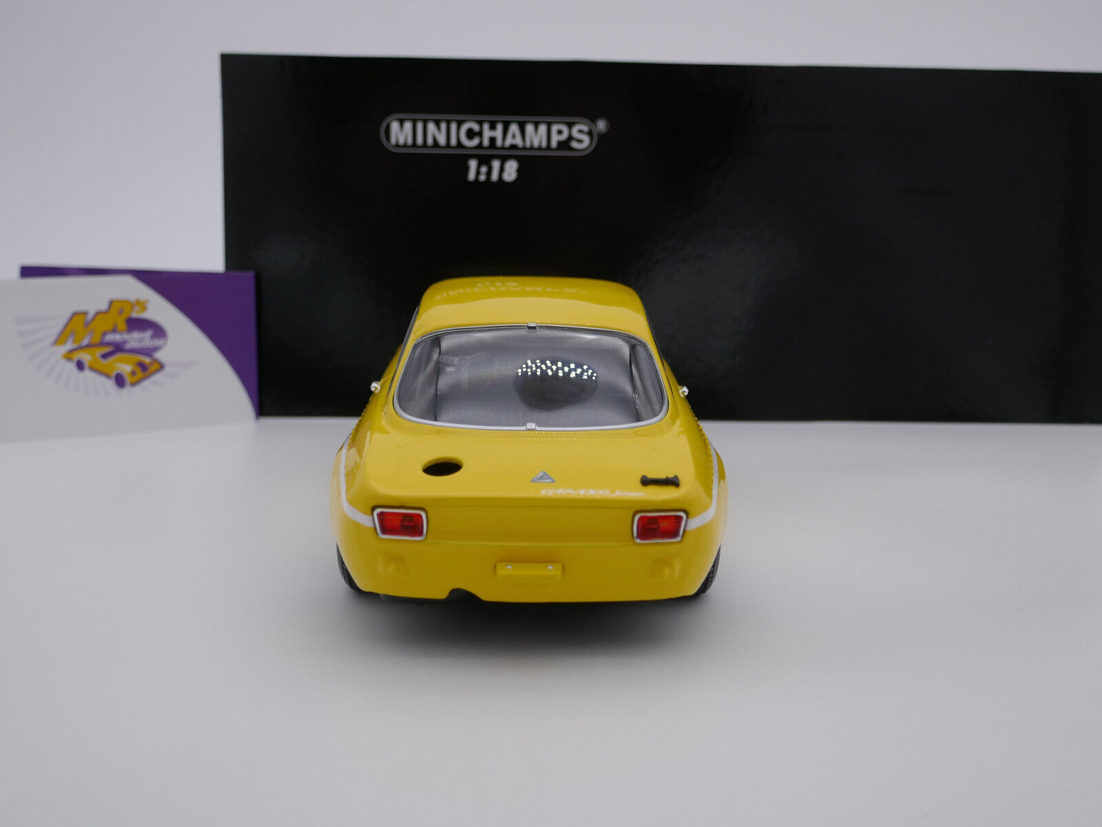 Mrs Modellautos - Minichamps 155120024 # Alfa Romeo GTA 1300