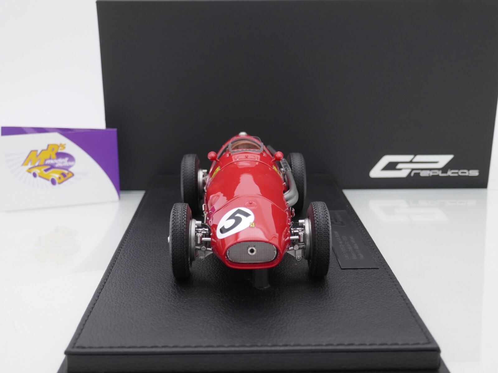 GP Replicas 1:18 Giuseppe Farina Ferrari 500F2 #10 2e Français GP 1952