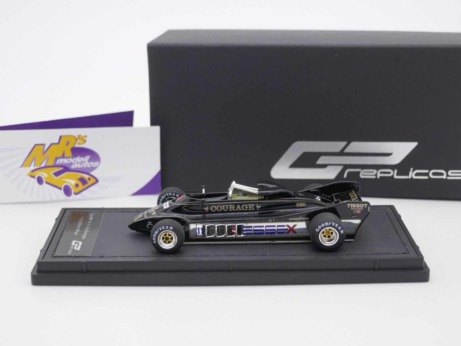 Voiture Miniature 1:43 GP Replicas - Lotus F1 88B Saison 1981 Pilote De Angelis