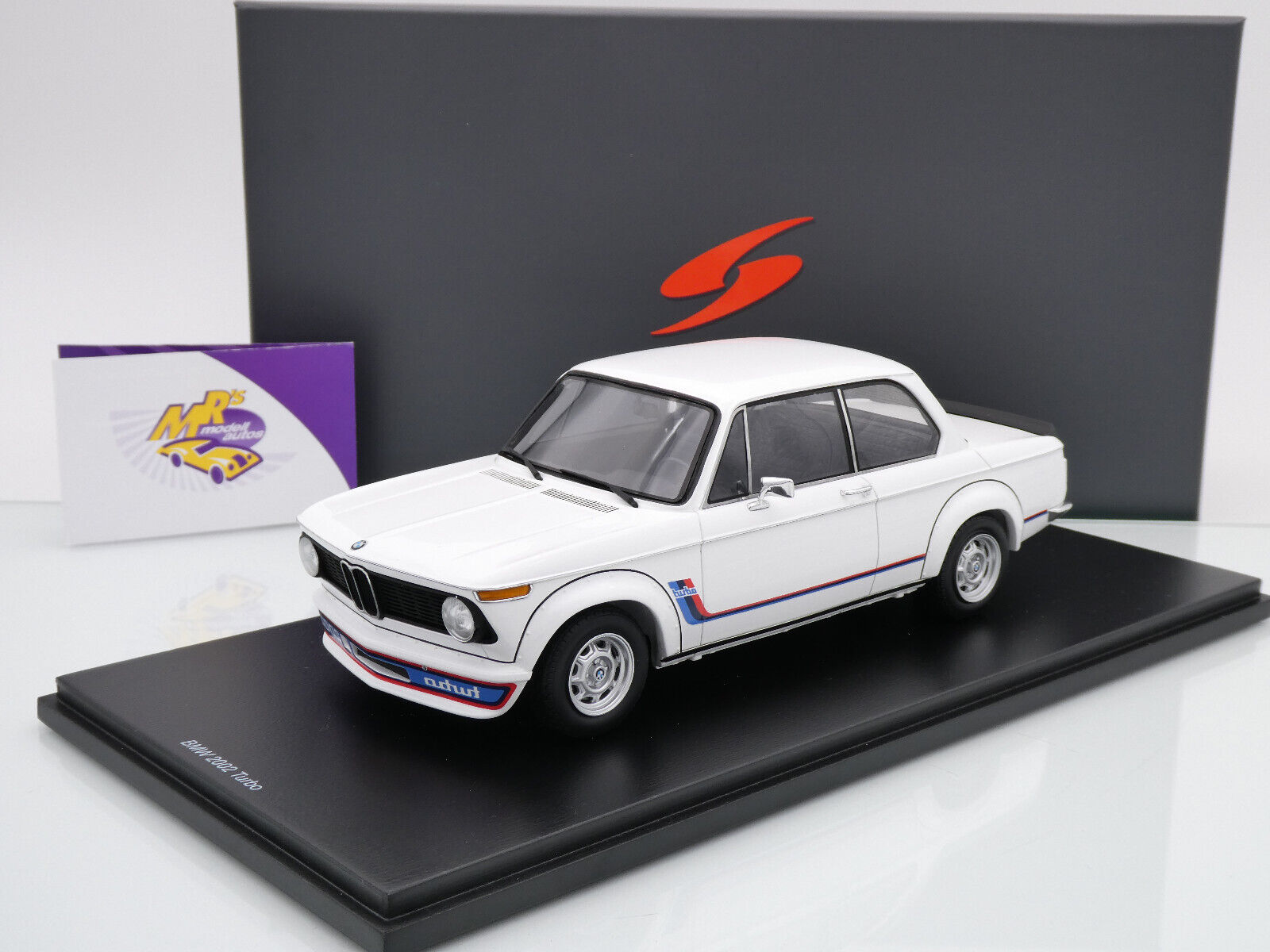 Miniature Spark BMW 2002 Turbo 1973 – 1/43, Blanche, Résine, Neuve