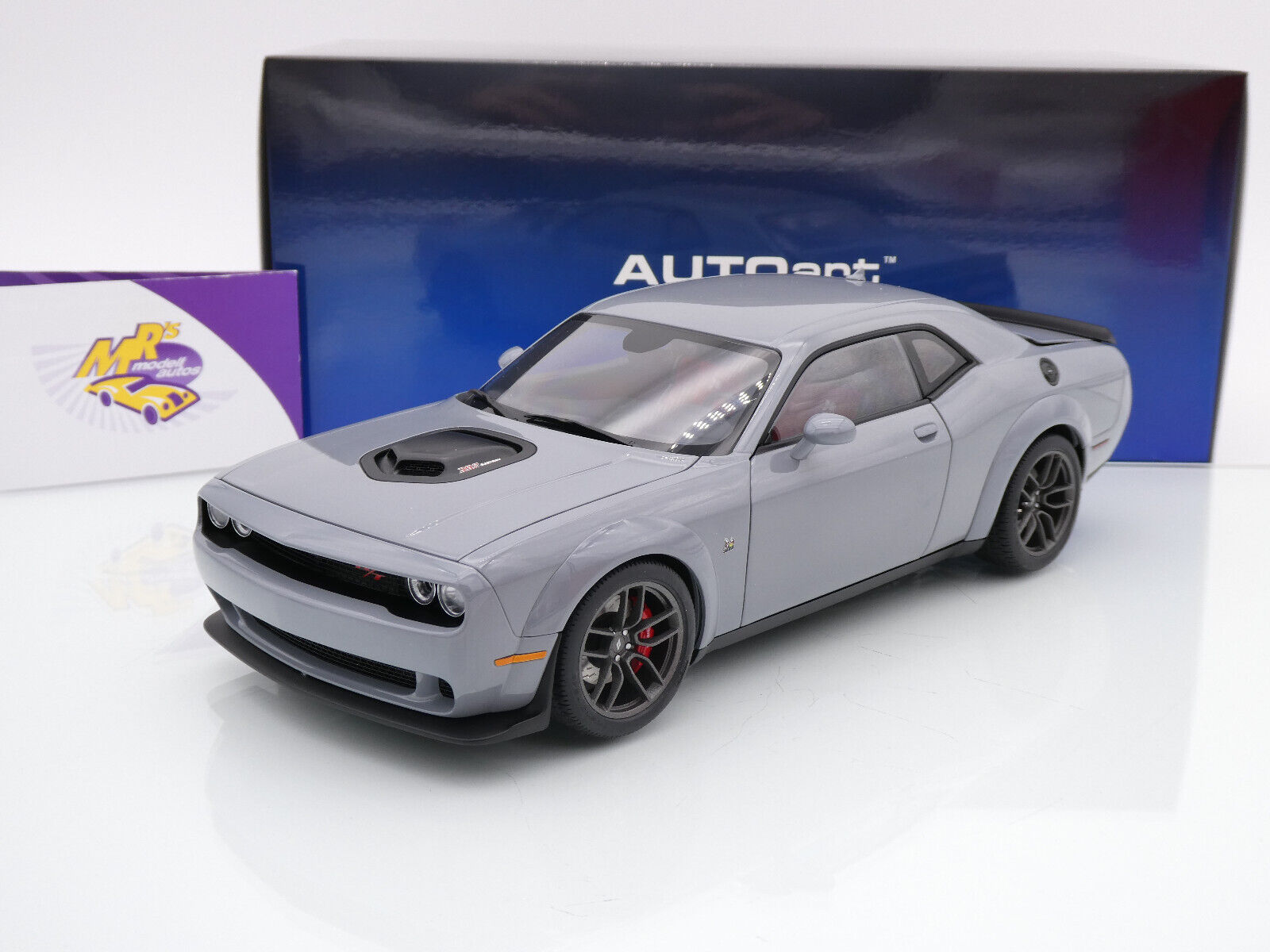 MRs Modellautos Ihr Modellauto Spezialist - AUTOart 71774 # Dodge