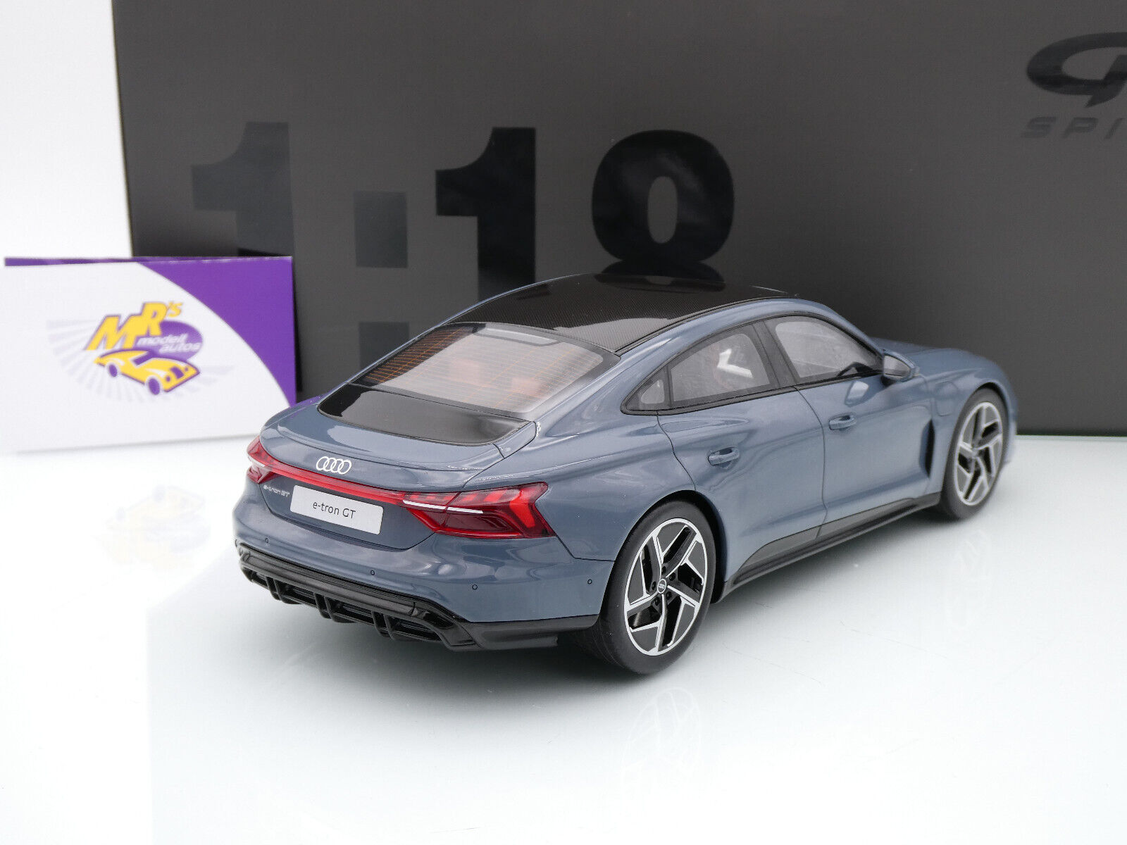 Mrs Modellautos - GT Spirit GT393 # Audi e-tron GT Baujahr 2021
