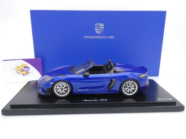 Spark 1/18 Porsche 718 Spider 2024 Bleue – Modèle Neuf Collection