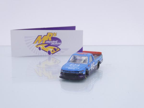 Lionel Racing Advent 10 # Chevrolet Silverado NASCAR Truck 2024 " Thad Moffitt - Customers Bank " 1:64