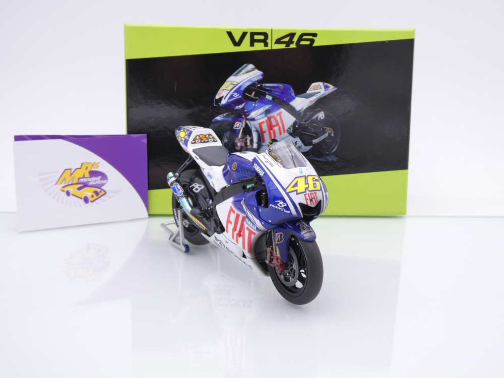 Minichamps 122093246 # FIAT Yamaha YZR-M1 MotoGP 2009 " Valentino Rossi " 1:12