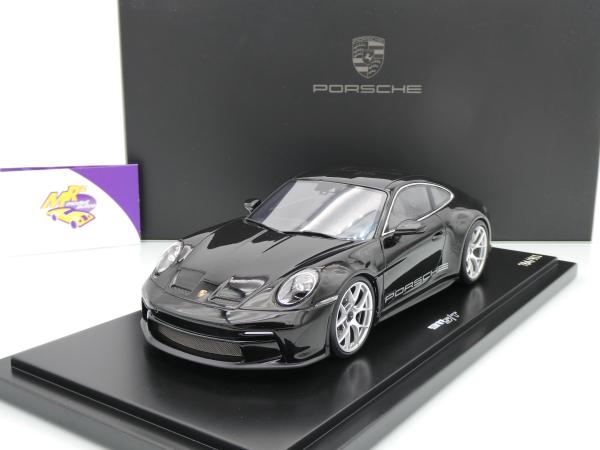Spark WAP0213140R0ST # Porsche 911 (992) S/T Baujahr 2023 " schwarz " 1:18