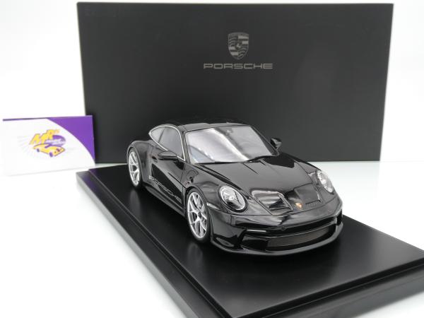 Spark WAP0213140R0ST # Porsche 911 (992) S/T Baujahr 2023 " schwarz " 1:18