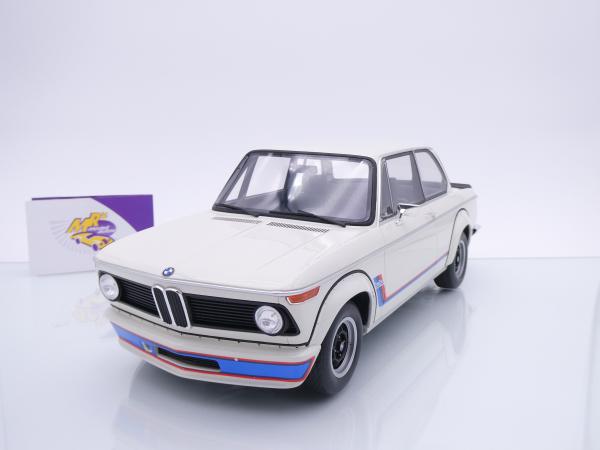 Ottomobile G077 # BMW 2002 Turbo Baujahr 1974 " chamonixweiß " 1:12