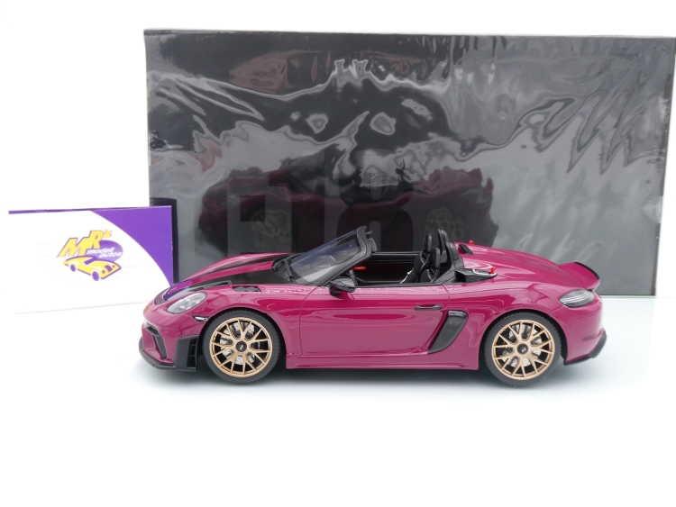 GT Spirit GT486 # Porsche 718 Spyder RS WP Baujahr 2023 " lila-schwarz " 1:18