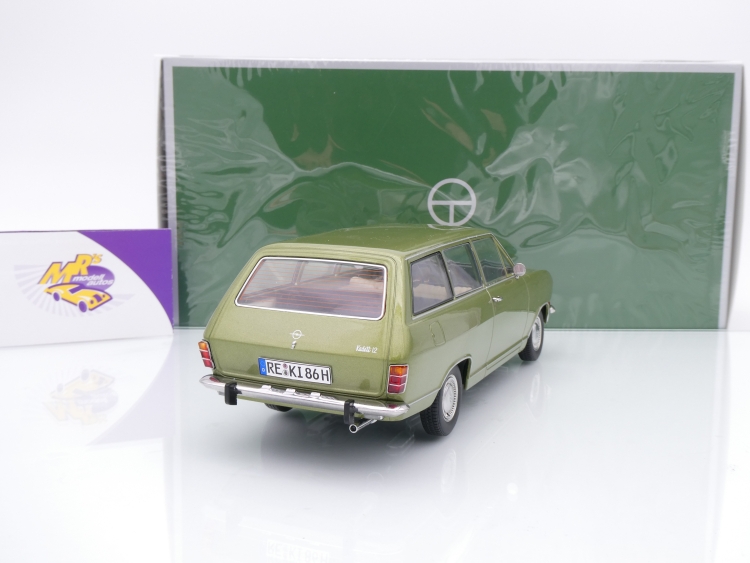 Touring 18048100 # Opel Kadett B Caravan Baujahr 1972 " hellgrünmetallic " 1:18
