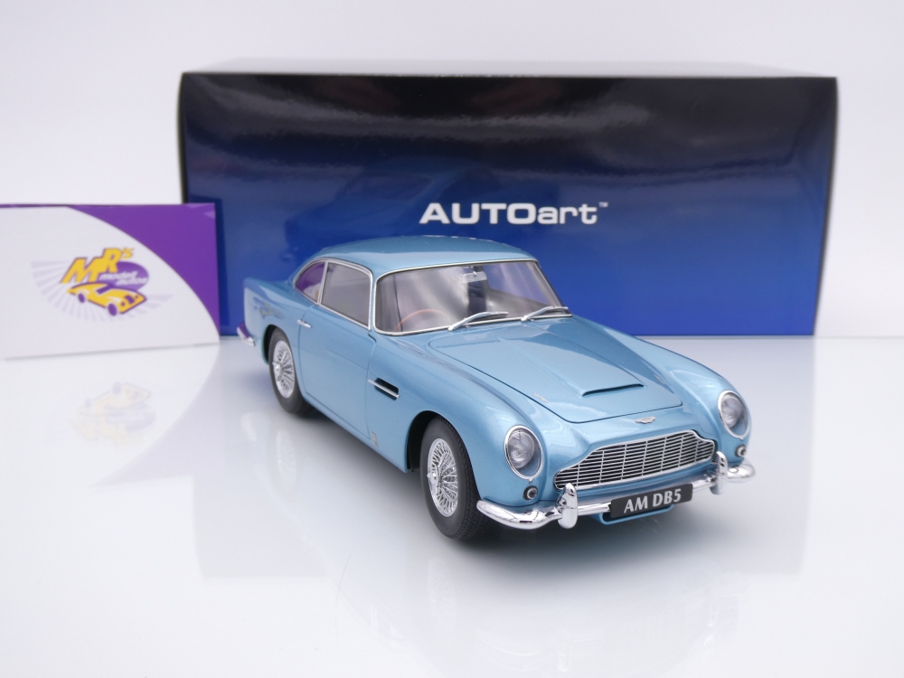 AUTOart 70288 # Aston Martin DB5 Baujahr 1964 " hellblaumetallic " 1:18