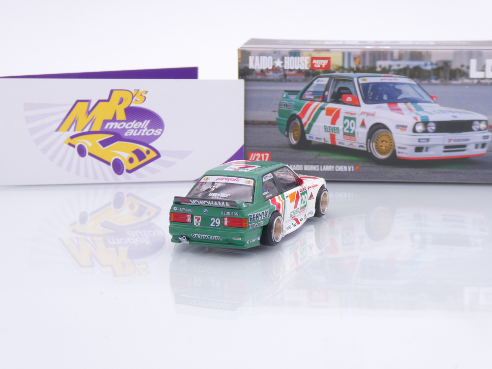 TSM MINI GT KHMG217 # BMW M3 E30 " Kaido House - Larry Chen 7-Eleven USA " 1:64