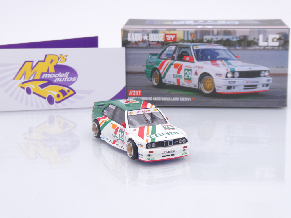 TSM MINI GT KHMG217 # BMW M3 E30 " Kaido House - Larry Chen 7-Eleven USA " 1:64