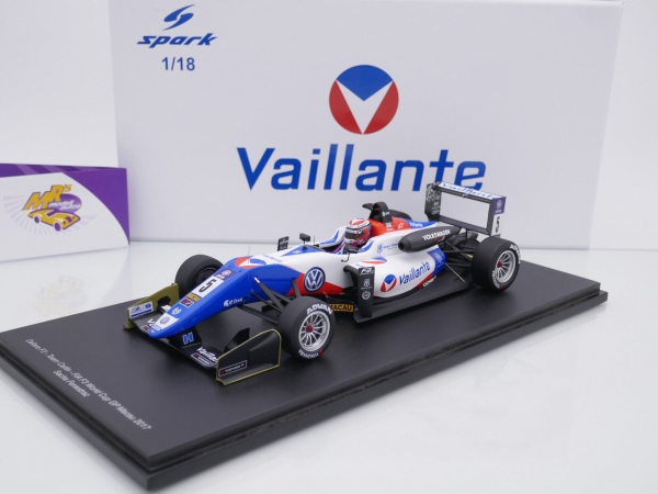 Spark 18MV02 # Dallara F312 Volswagen F3 Nr.5 Macau World Cup GP 2017 " Sacha Fenestraz - Carlin Vaillante " 1:18