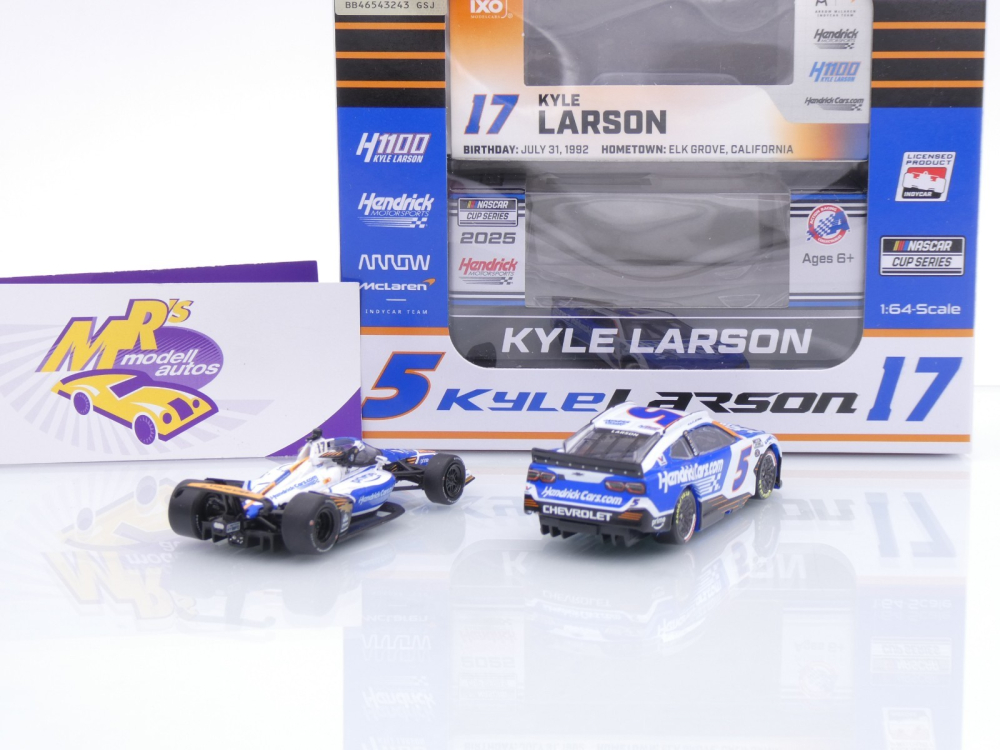 Lionel Racing CX52565HDDKL2GF # 2 Car Set Chevrolet Camaro NASCAR Indycar 2025 " Kyle Larson - HendrickCars.com Double HD1100 " 1:64