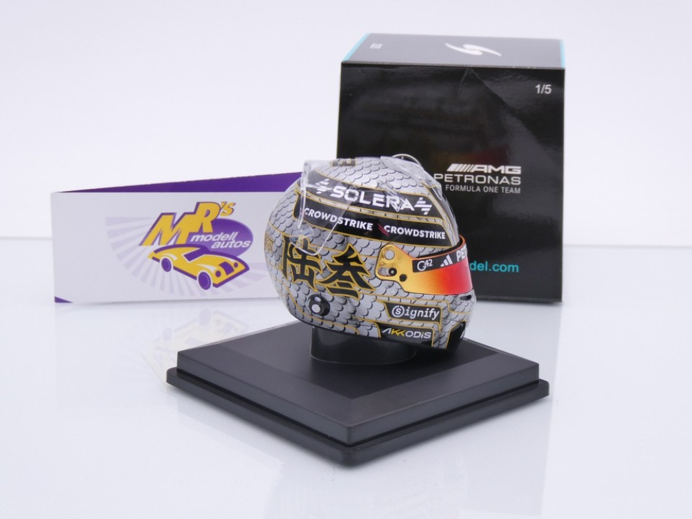 Spark 5HF199 # Helm Formel 1 Team Mercedes " George Russell  China GP 2025 " 1:5