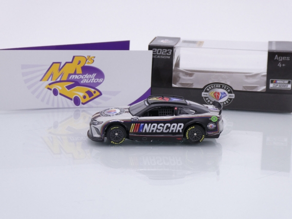 Lionel Racing F23236575TOYDM # Toyota Camry NASCAR 2023 " 75th Anniversary - Diamond Finish " 1:64