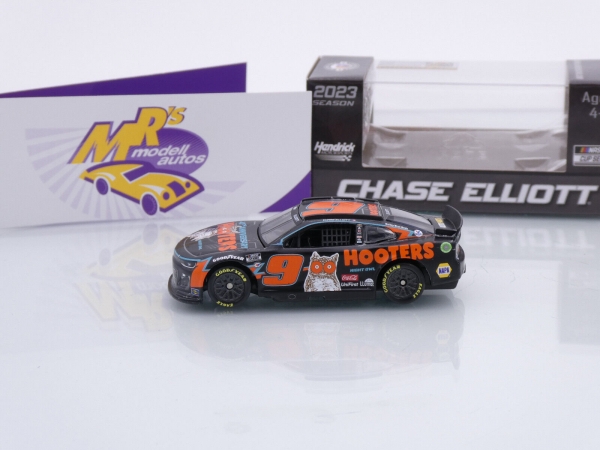 Lionel Racing CX92365HOOCL # Chevrolet Camaro ZL 1 NASCAR 2023 " Chase Elliott - Hooters 40th Anniversary " 1:64