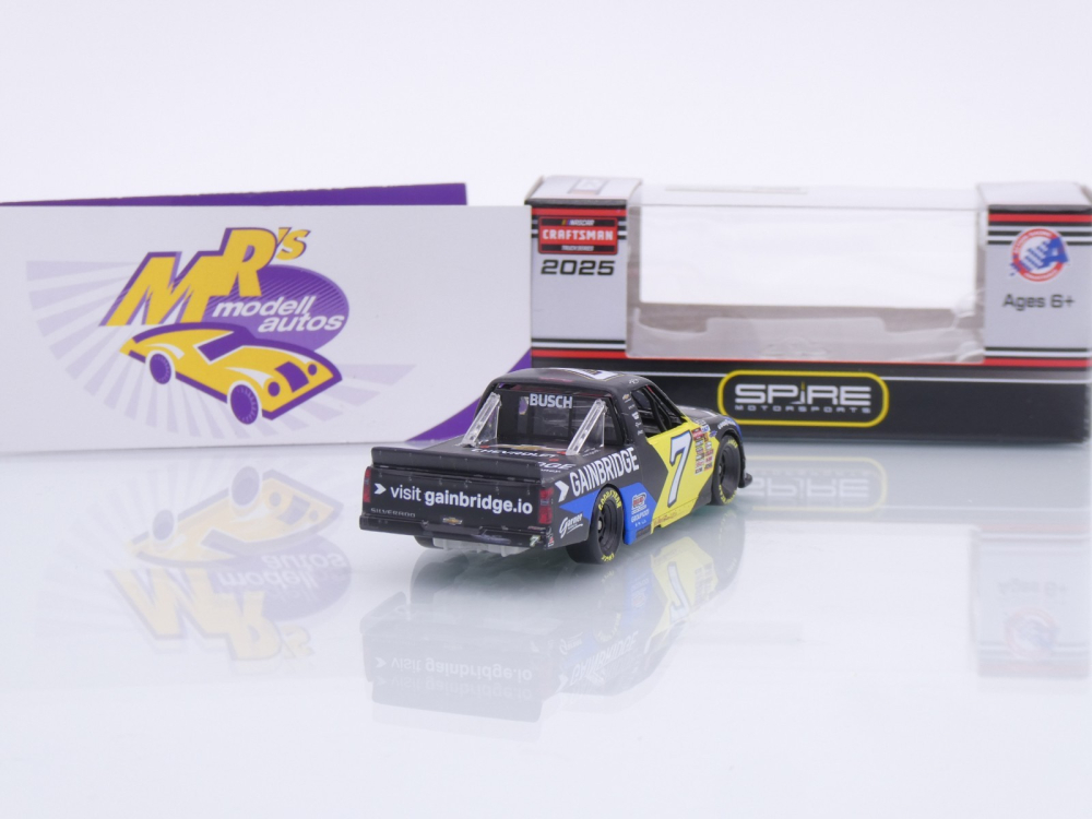 Lionel Racing WX72565GNBKLD # Chevrolet Silverado NASCAR Truck 2025 " Kyle Busch - Gainbridge Atlanta Win " 1:64
