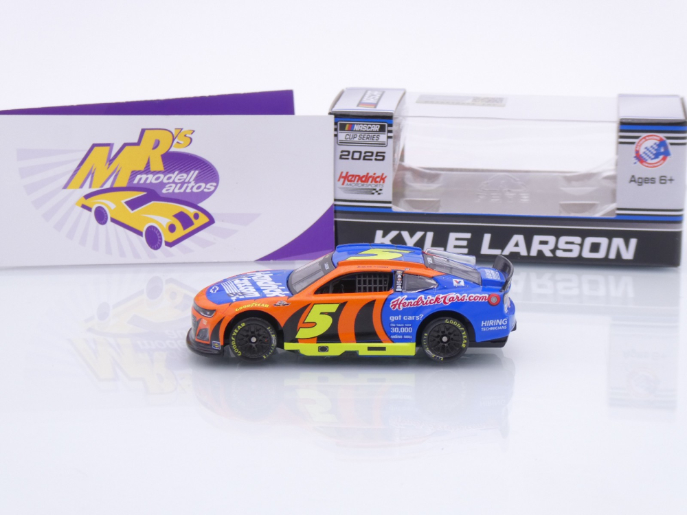 Lionel Racing CX52565HNDKL # Chevrolet Camaro NASCAR 2025 " Kyle Larson - HendrickCars.com Throwback " 1:64