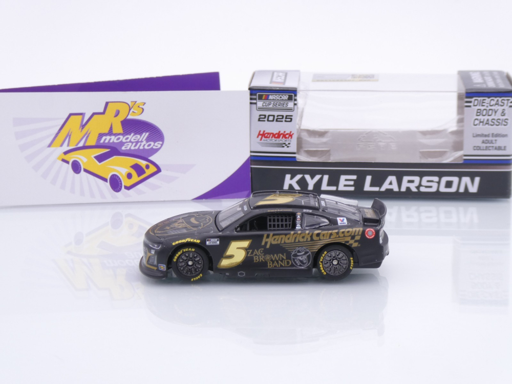 Lionel Racing CX52561ZBBKL # Chevrolet Camaro NASCAR 2025 " Kyle Larson - HendrickCars.com Zac Brown Band " 1:64