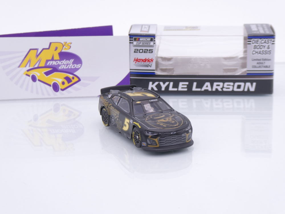Lionel Racing CX52561ZBBKL # Chevrolet Camaro NASCAR 2025 " Kyle Larson - HendrickCars.com Zac Brown Band " 1:64