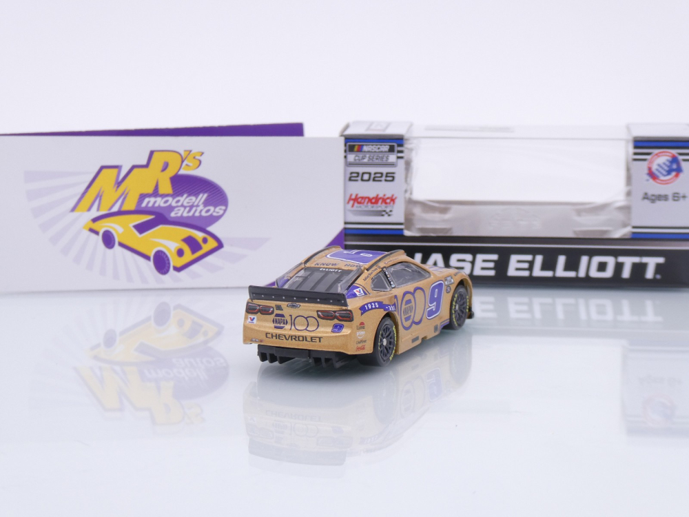 Lionel Racing CX92565NANCL # Chevrolet Camaro NASCAR 2025 " Chase Elliott - NAPA Gold " 1:64