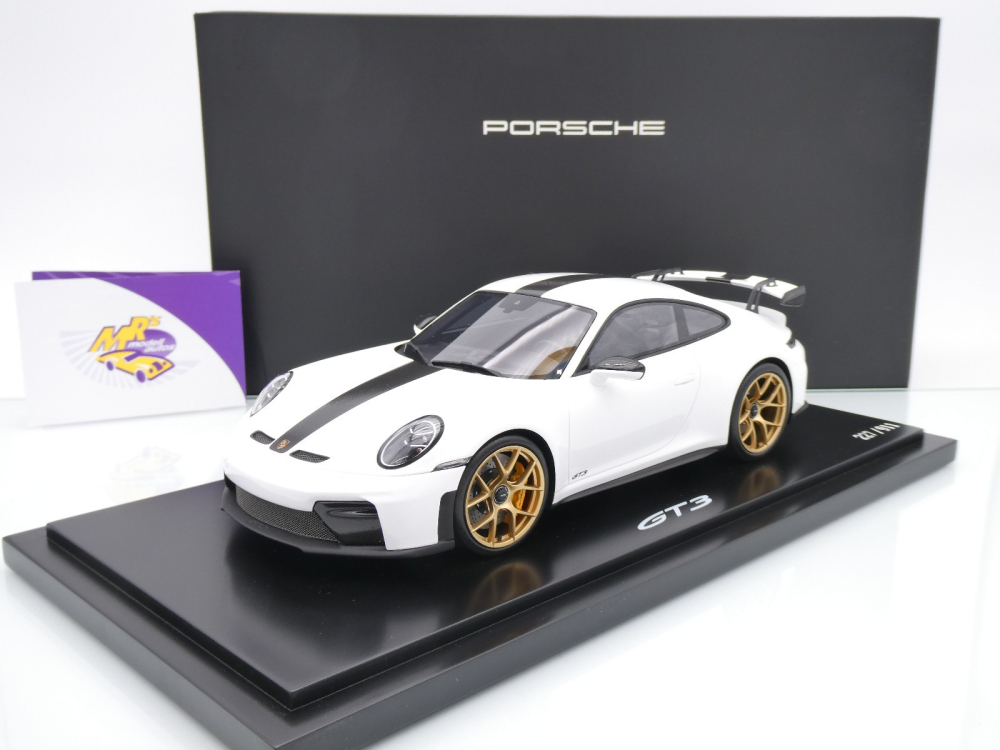 Spark WAP0215200TGT3 # Porsche 911 992.2 GT3 Baujahr 2024 " weiß-schwarz " 1:18