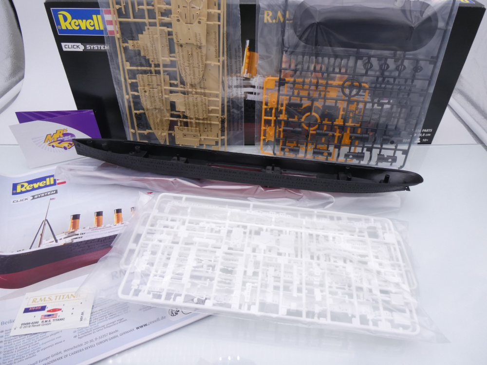 Revell 05497 # R.M.S. Titanic Luxusschiff 1:600 Bausatz