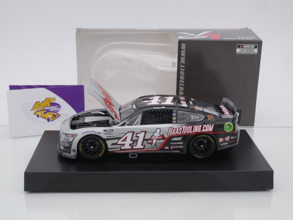 Lionel Racing C412223HATCA # Ford Mustang NASCAR 2022 " Cole Custer - Haas Tooling " 1:24