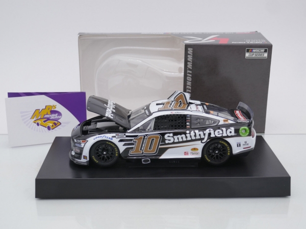 Lionel Racing C102223SMTAA # Ford Mustang NASCAR 2022 " Aric Almirola - Smithfield " 1:24