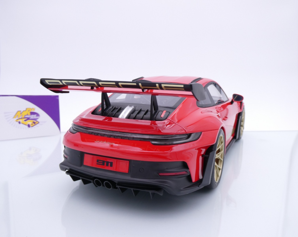 GT Spirit GT939 # Porsche 911 (992) GT3 RS Baujahr 2021 " Guards Red Gold " 1:12
