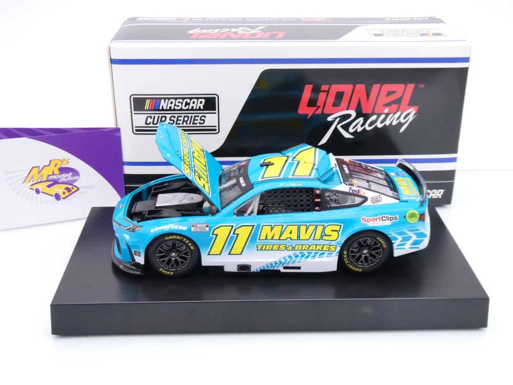 Lionel Racing C112423MAVDH # Toyota Camry NASCAR 2024 " Denny Hamlin - Mavis Tires & Brakes " 1:24