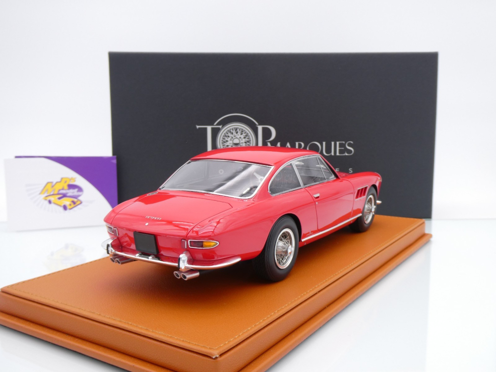 Top Marques TOP126B # Ferrari 330 GT 2+2 Baujahr 1965 " Ferrarirot " 1:18
