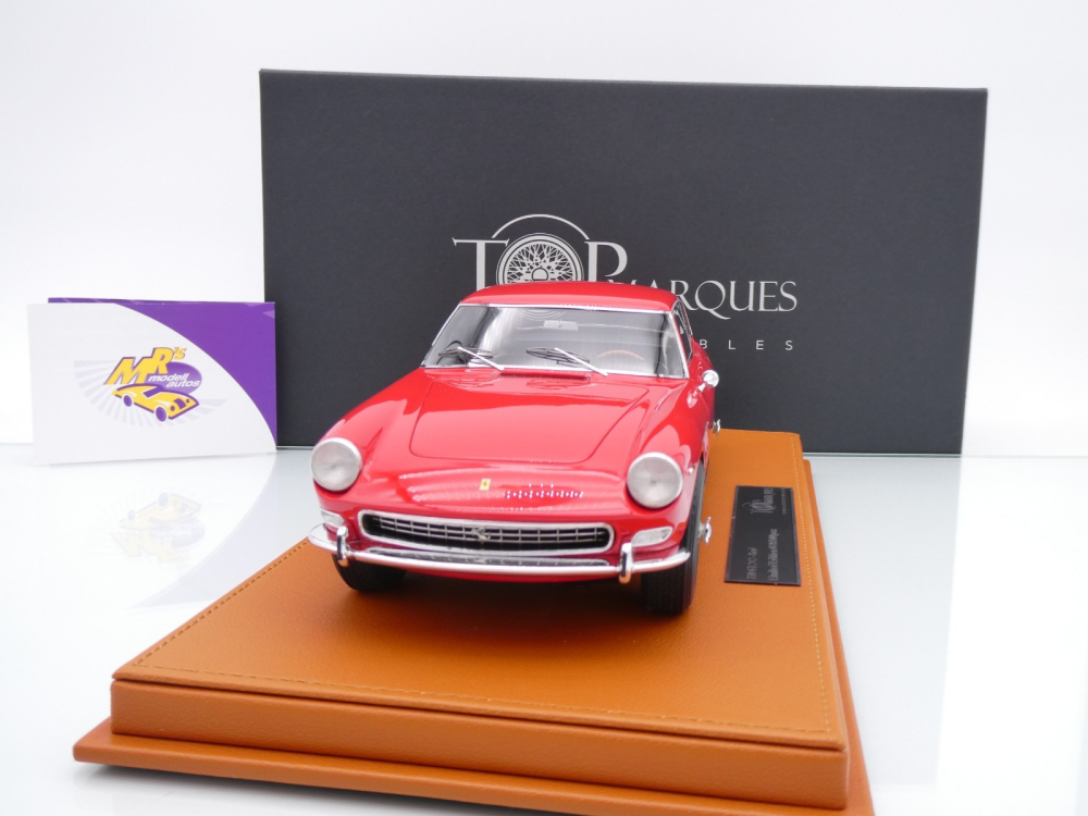 Top Marques TOP126B # Ferrari 330 GT 2+2 Baujahr 1965 " Ferrarirot " 1:18